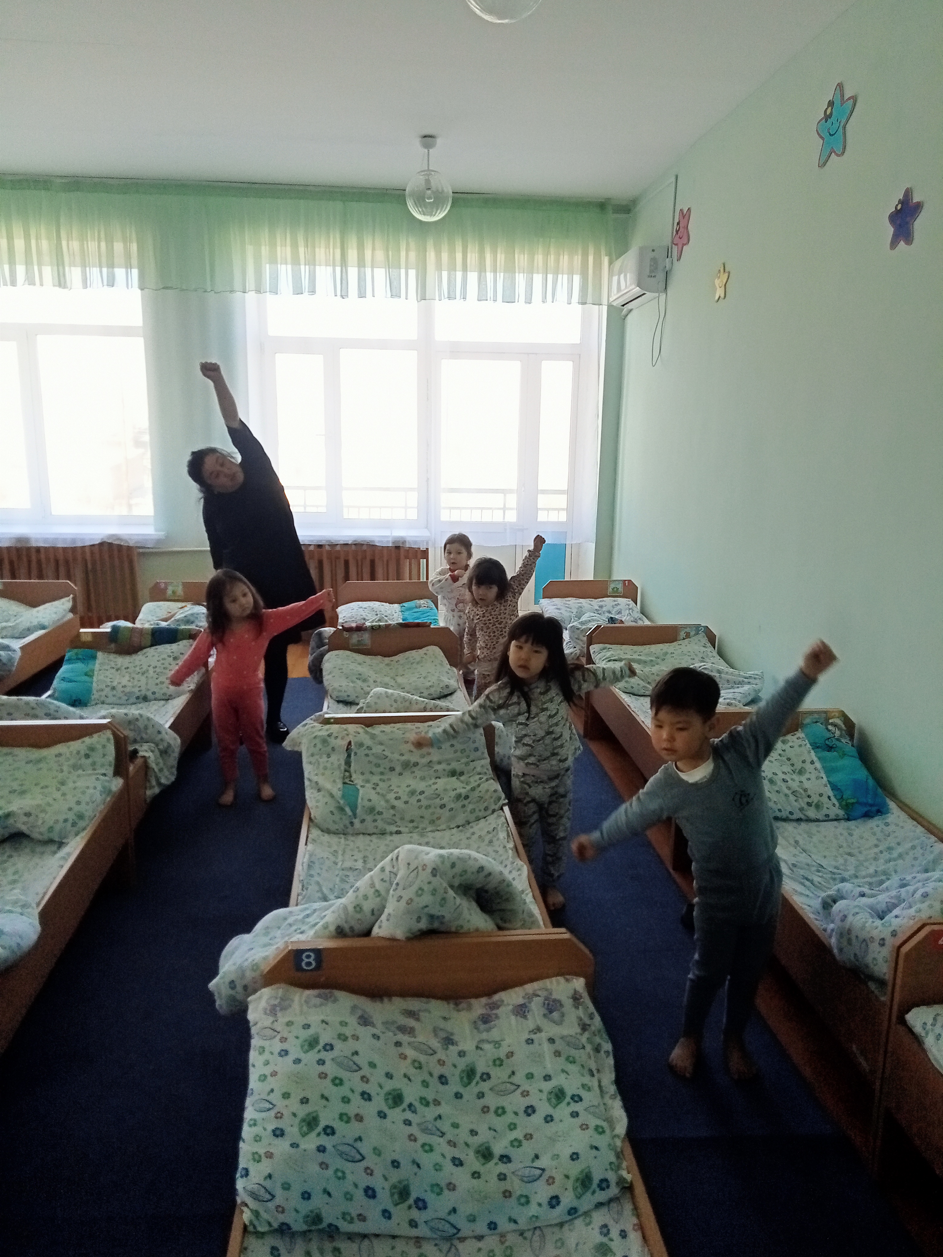 "Ұйқыдан кейінгі сауықтыру-шынықтыру шаралары" "Ұйқыдан кейінгі сауықтыру-шынықтыру шаралары"